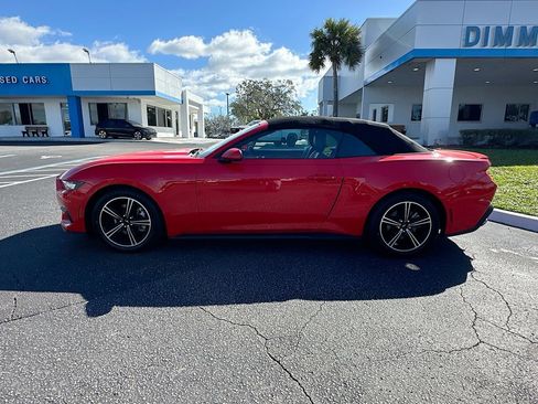 Used 2024 Ford Mustang Premium image 9