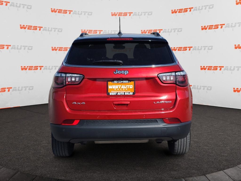 Used 2025 Jeep Compass Limited AWD/4WD image 4