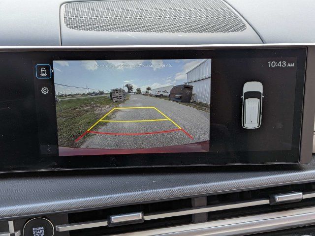 Used 2025 Hyundai Santa Fe SEL FWD image 27
