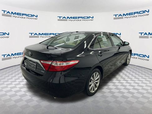 Used 2015 Toyota Camry XLE FWD image 5