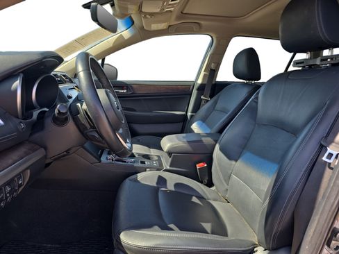 Used 2019 Subaru Outback 2.5i Limited w/ Popular Package #2 AWD/4WD image 10