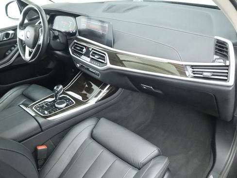 Used 2021 BMW X7 xDrive40i image 18