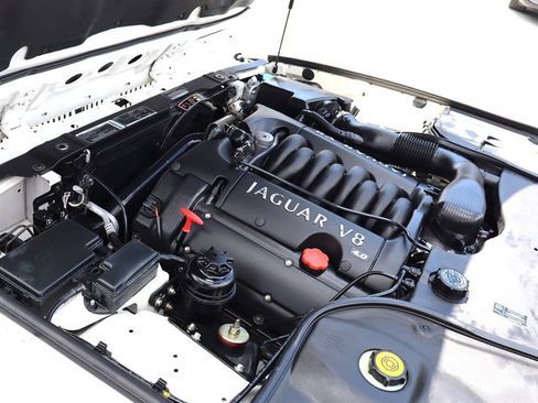 Used 2003 Jaguar XJ8 L RWD image 49