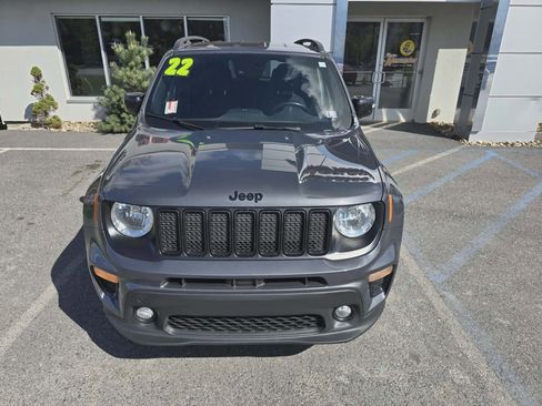 Used 2022 Jeep Renegade Altitude w/ Convenience Group image 8