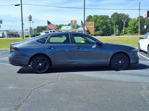 Used 2024 Honda Accord LX image 19