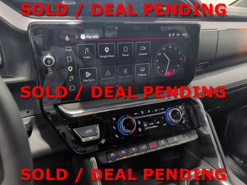 Used 2025 GMC Sierra 1500 Denali w/ Denali Reserve Package AWD/4WD image 12