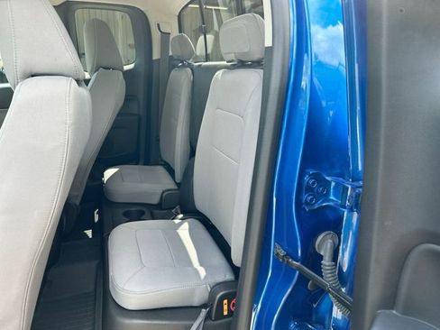 Used 2018 Chevrolet Colorado W/T w/ WT Convenience Package AWD/4WD image 21
