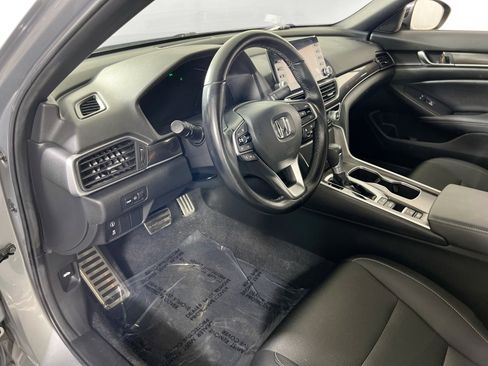 Used 2022 Honda Accord Sport image 9