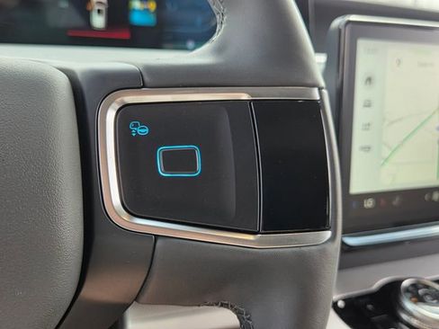 New 2026 Ford Expedition Active RWD image 53