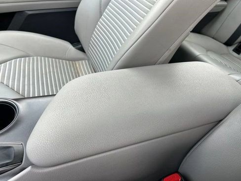 Used 2024 Toyota Camry SE FWD image 31