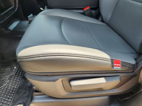 New 2024 RAM 5500 Tradesman w/ Safety Group image 17