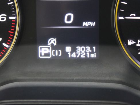 Used 2024 Subaru Crosstrek 2.5i Sport image 12