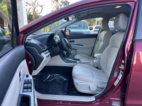 Used 2015 Subaru Crosstrek 2.0i Premium w/ Popular Package #1 image 2