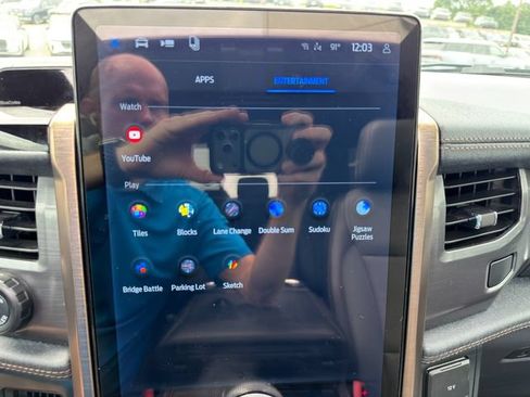 Used 2025 Ford F150 Lightning Lariat AWD/4WD image 38