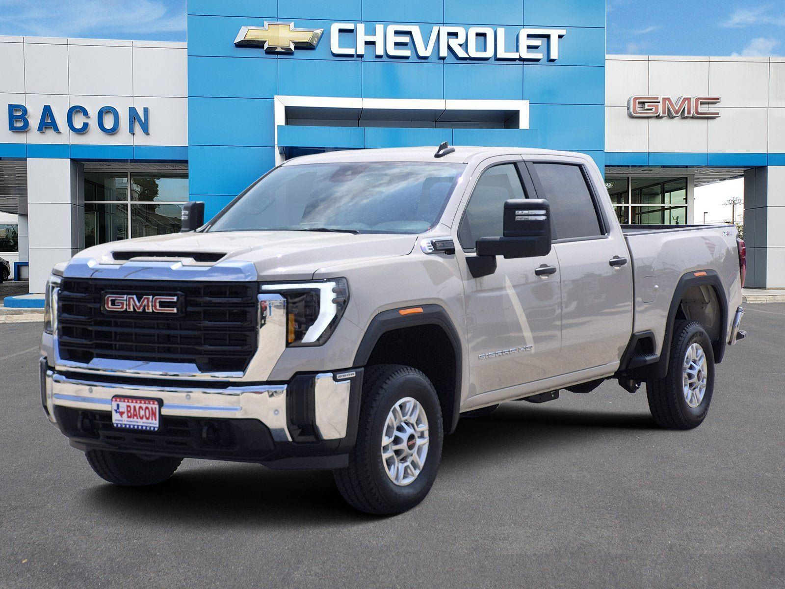 New 2026 GMC Sierra 2500 Pro w/ 1SA Pro Safety Plus Package AWD/4WD image 1