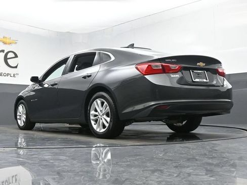 Used 2018 Chevrolet Malibu LT FWD image 5