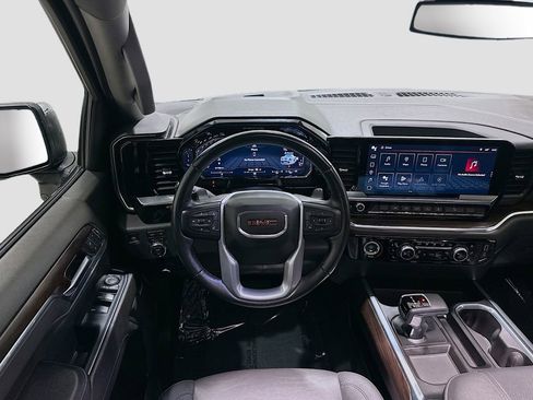 Used 2023 GMC Sierra 1500 SLT AWD/4WD image 24