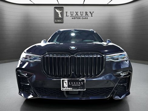 Used 2021 BMW X7 xDrive40i w/ M Sport Package image 14