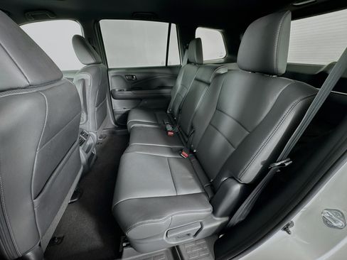 Certified 2023 Honda Passport EX-L image 24
