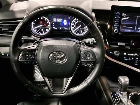 Certified 2023 Toyota Camry SE image 6