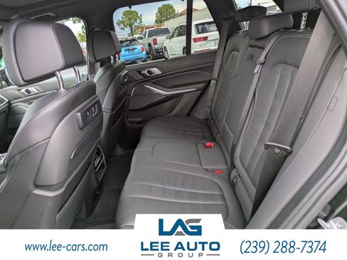 Used 2020 BMW X5 M50i w/ Executive Package AWD/4WD image 12