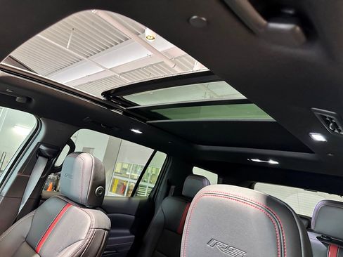 Used 2026 Chevrolet Traverse RS w/ LPO, Floor Liner Package image 12