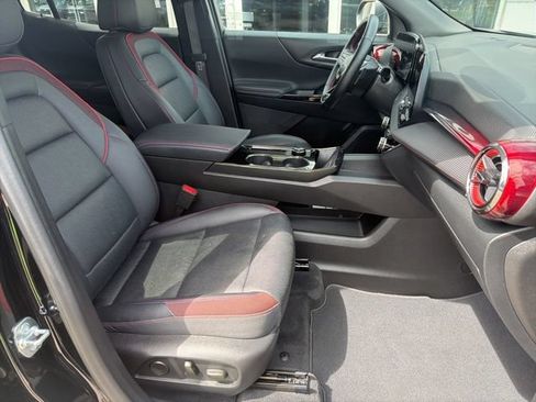 Certified 2025 Chevrolet Equinox RS w/ Safety and Technology Package AWD/4WD image 20