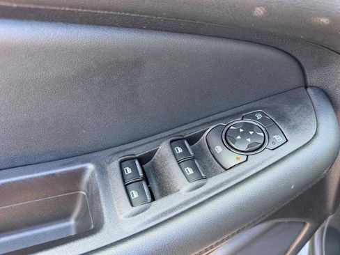 Certified 2020 Ford Edge SE FWD image 18