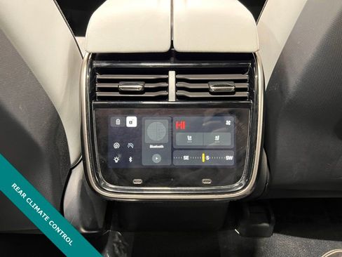 Used 2022 Rivian R1T Adventure image 12