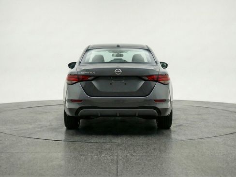 Used 2025 Nissan Sentra SV image 6