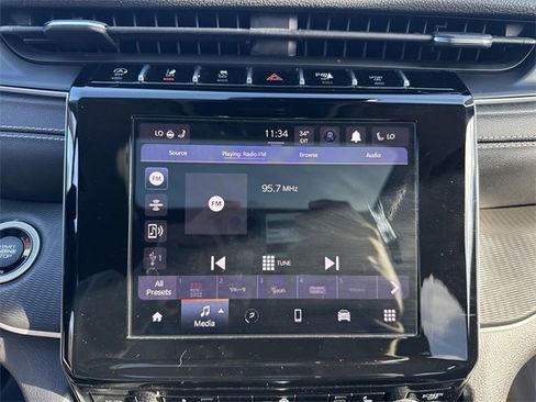 Used 2023 Jeep Grand Cherokee Laredo w/ Luxury Tech Group I image 18