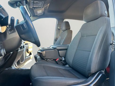 Used 2024 Chevrolet Silverado 2500 LT image 22