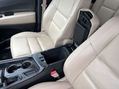 Used 2022 Dodge Durango GT image 23