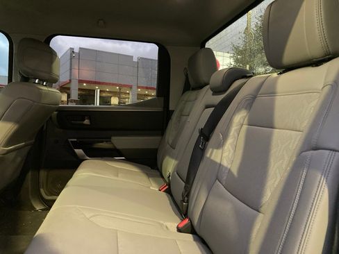 Used 2024 Toyota Tundra Limited image 11