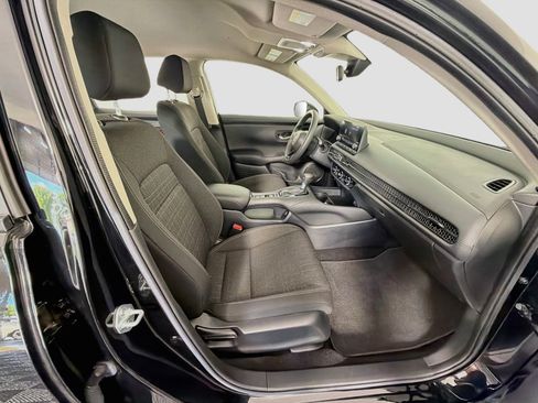 Used 2024 Honda HR-V LX image 29