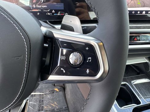 New 2026 BMW 740i w/ Premium Package image 28