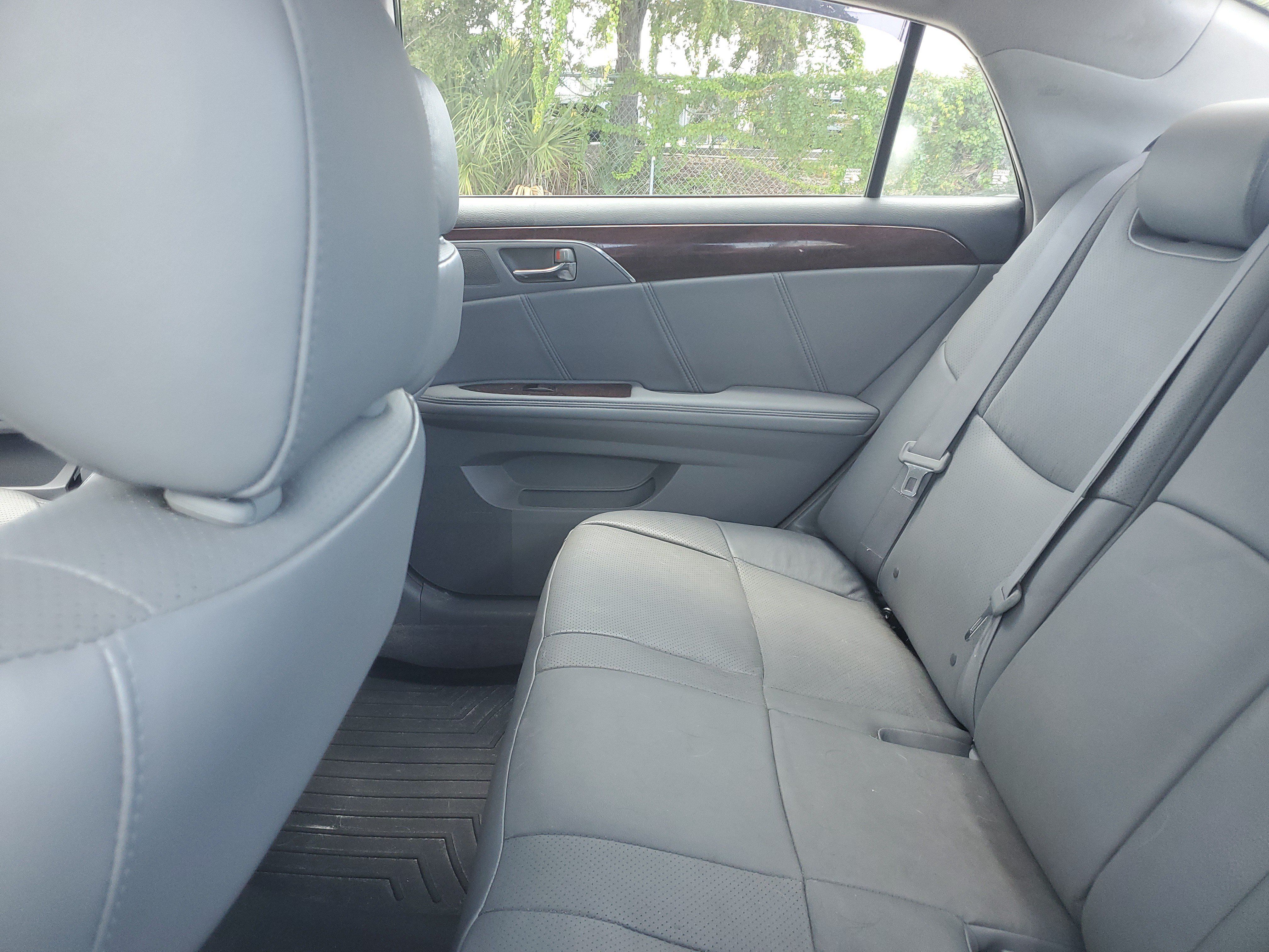 Used 2008 Toyota Avalon Limited FWD image 9