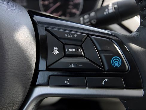 Used 2024 Nissan Altima 2.5 SL image 17