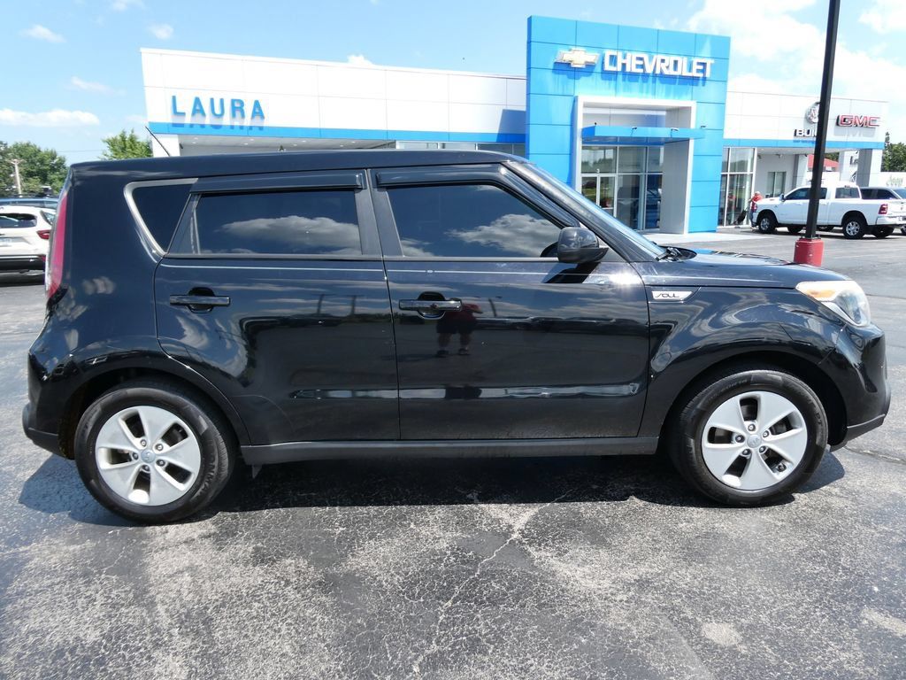 Used 2016 Kia Soul FWD image 4