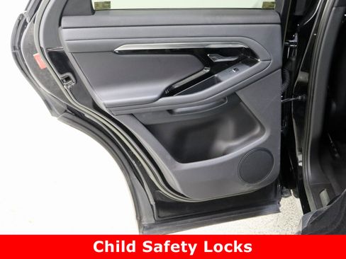 Used 2023 Land Rover Range Rover Evoque R-Dynamic S image 28