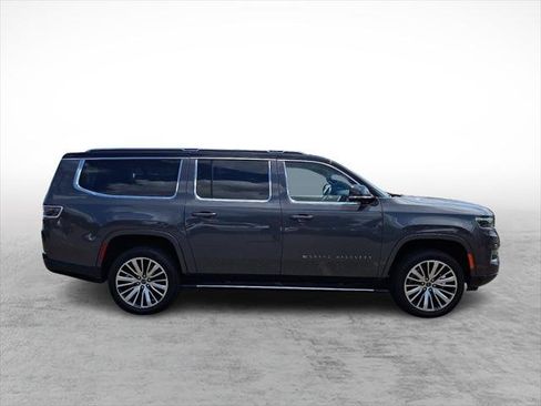 Certified 2024 Jeep Grand Wagoneer L Series III AWD/4WD image 6