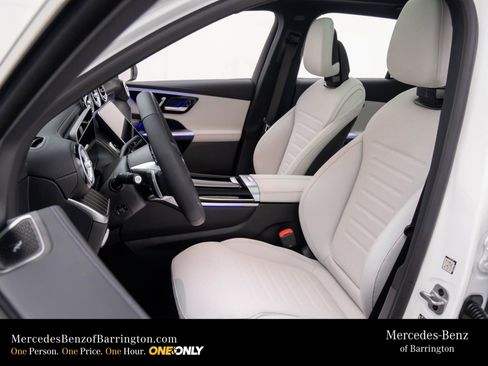 New 2026 Mercedes-Benz GLC 300 4MATIC image 18