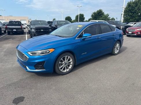 Used 2019 Ford Fusion SEL FWD image 8