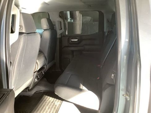 Used 2019 Chevrolet Silverado 1500 Custom Trail Boss w/ Custom Convenience Package image 10