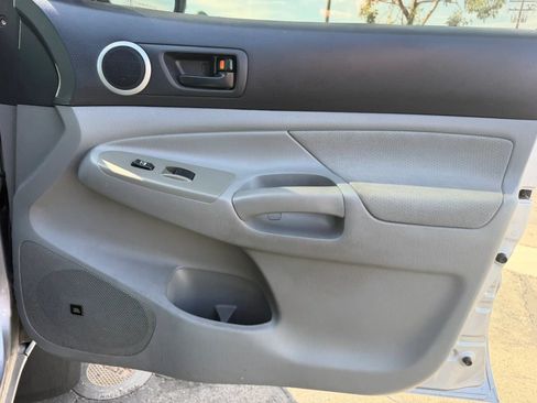 Used 2011 Toyota Tacoma PreRunner w/ TRD Sport Pkg w/JBL Audio RWD image 14