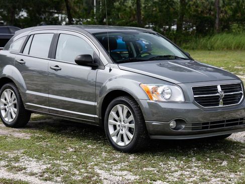Used 2011 Dodge Caliber Heat w/ Security Group FWD image 15