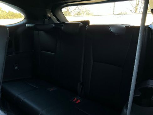 Used 2023 Toyota Highlander XSE image 13