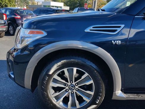Used 2020 Nissan Armada SL w/ Premium Package image 4