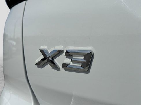 Used 2023 BMW X3 xDrive30i AWD/4WD image 13