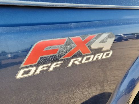 Used 2005 Ford F250 4x4 Crew Cab Super Duty image 9